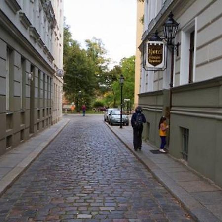 Hotel Altstadt Spandau Seeburg  ภายนอก รูปภาพ